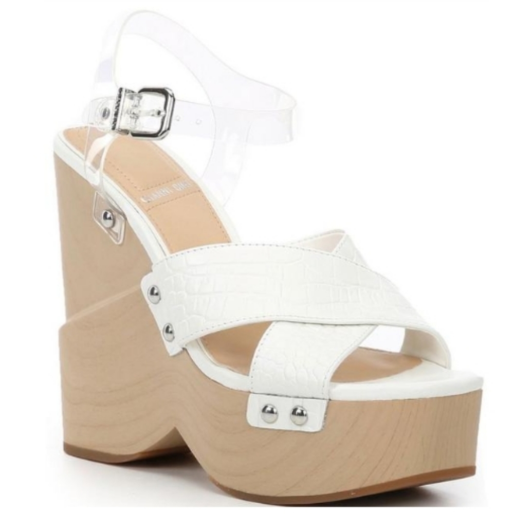 White Wedge sandals Gianni Bini wedge heel shoes size 8